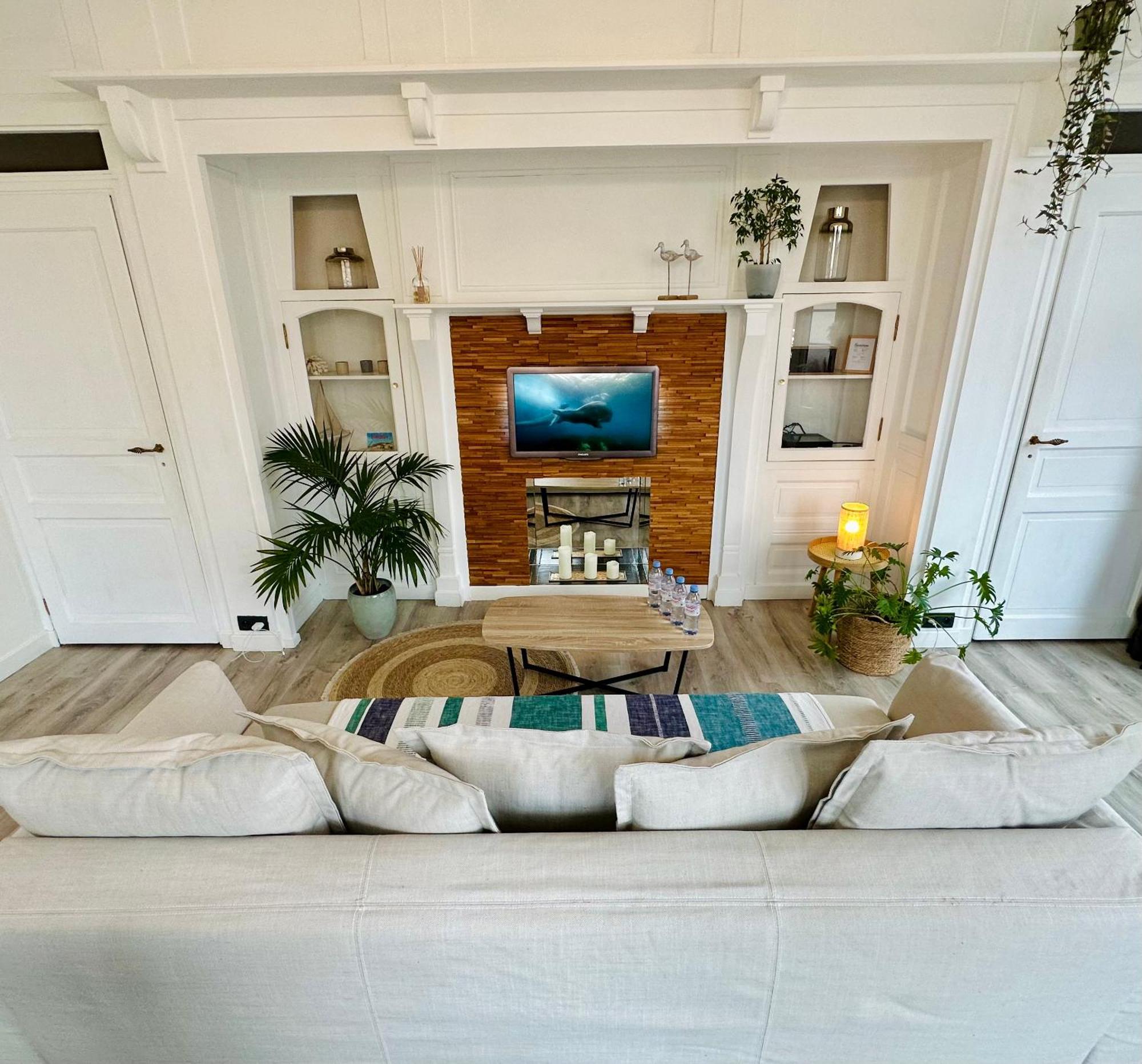 Appartement De Charme Avec Balcon - Villa Les Iris Dunkirk Eksteriør bilde